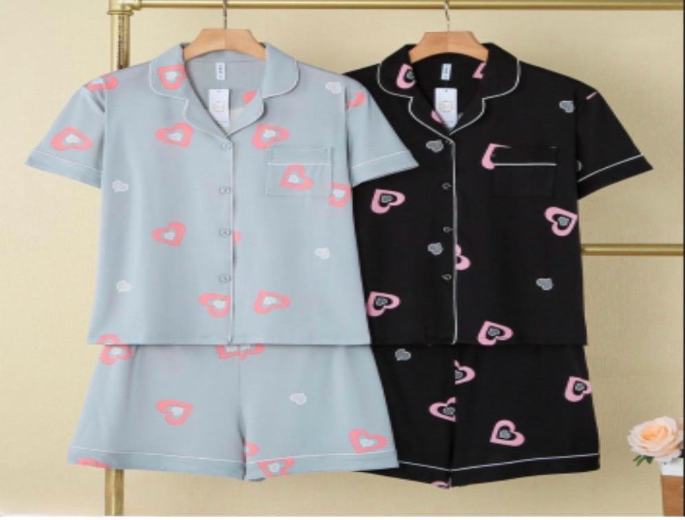 Pijama Americano Feminino de Verão Estampa de Corações Entrelaçados